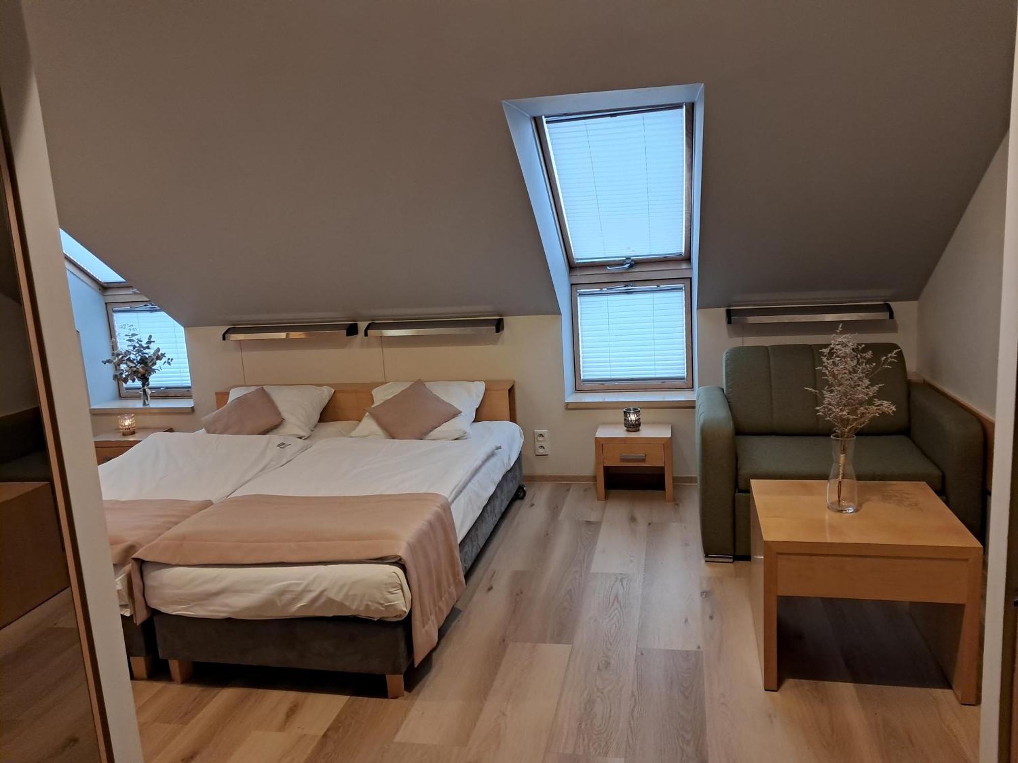 Hotel Kolna Cracovia Esterno foto
