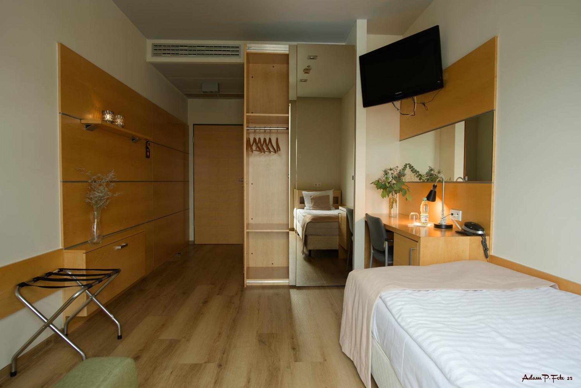 Hotel Kolna Cracovia Esterno foto